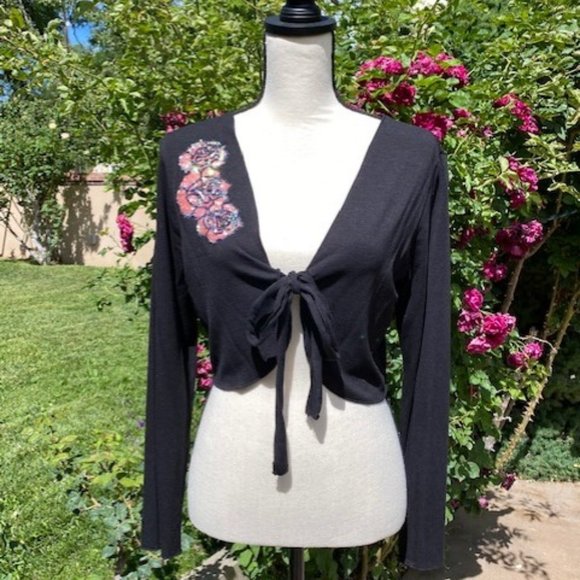 Tie-Front Sweater - Picture 2 of 5